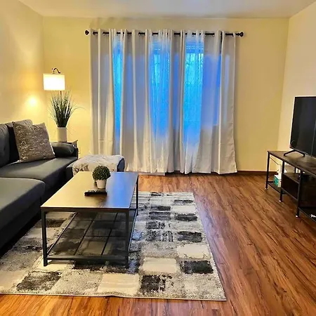 Beautiful 2Br Apartment. Black-Out Curtains Peoria Exterior photo